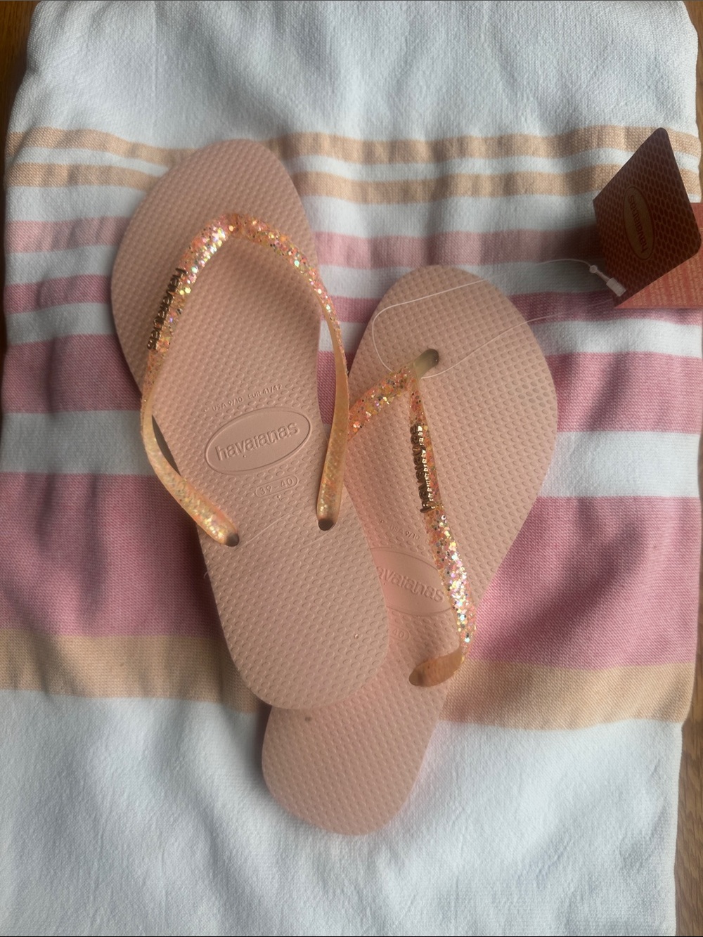 Havaianas Sequin Strap Flip Flops - Peach Pink-NWT-9/10
